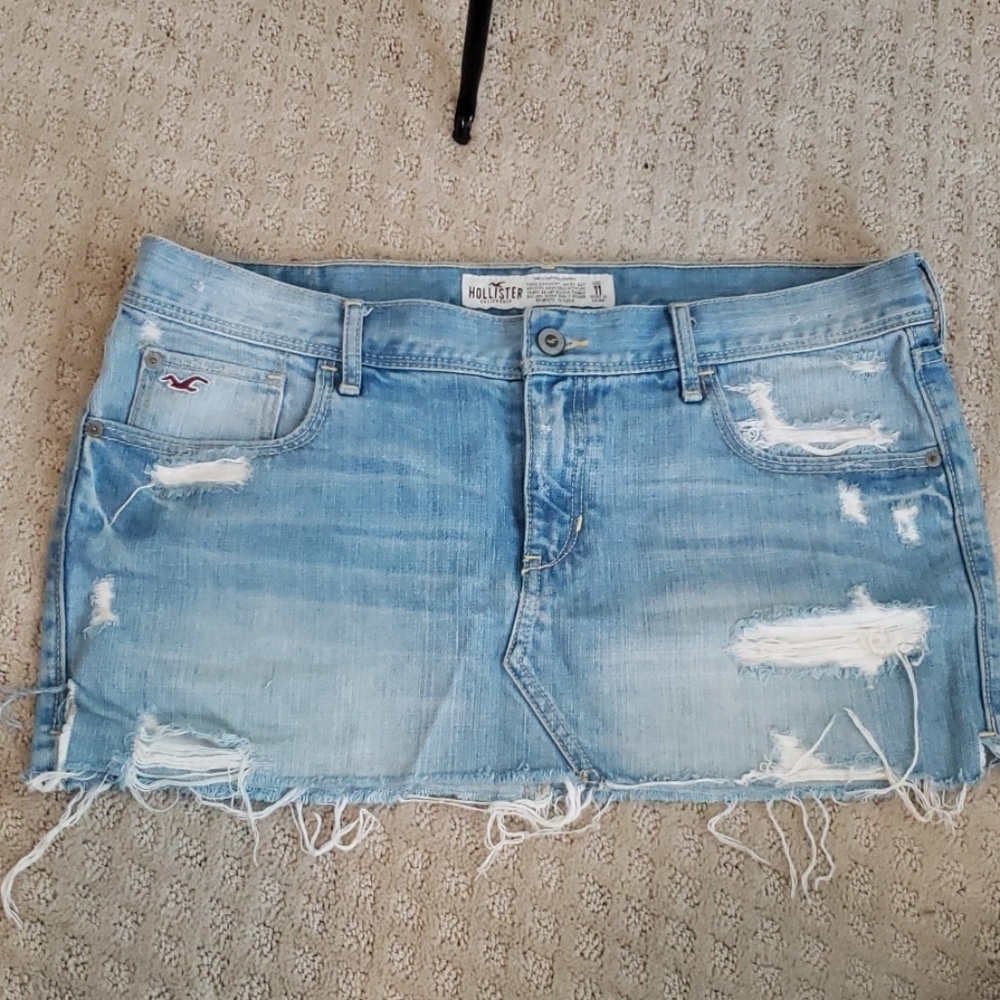 Hollister Mini skirt